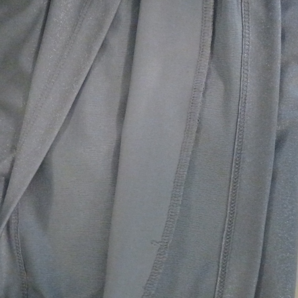 Chico's Travelers collection, grey, shimmer, Tank Top. Chico's SZ 0, Small - Picture 5 of 5
